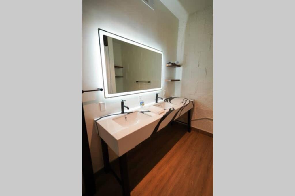 3E - *Renovated* 3 Min To Hillman Cancer Center Sleeps 6 피츠버그 외부 사진