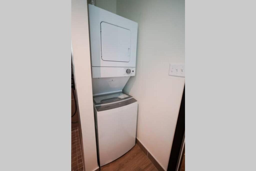 3E - *Renovated* 3 Min To Hillman Cancer Center Sleeps 6 피츠버그 외부 사진